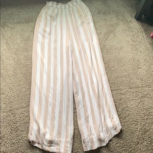 american eagle flowy pants